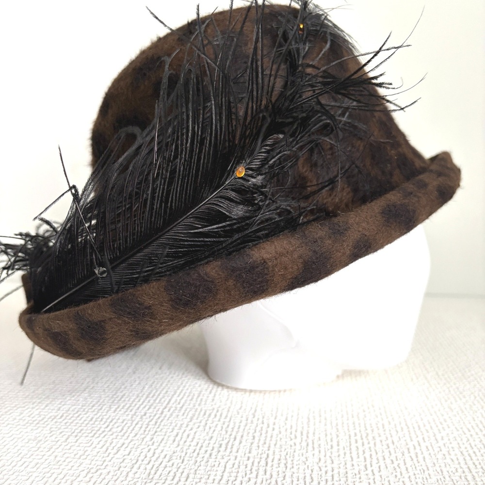 Retro Formal B Michael New York Cloche Hat Leopard Print Feather Bow Brown OS